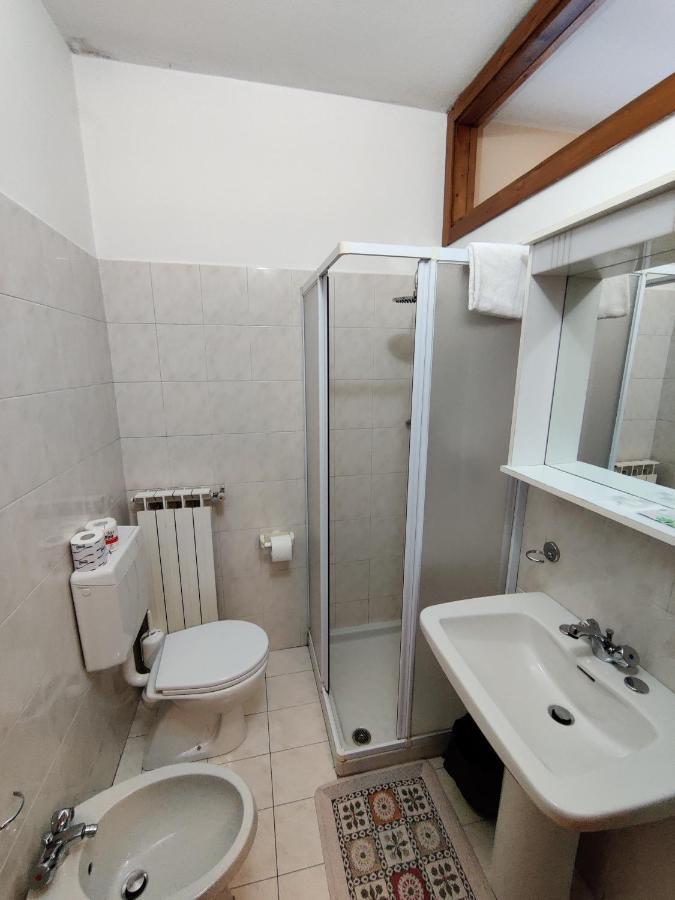 Albergo Baffo Chiuro Exterior photo